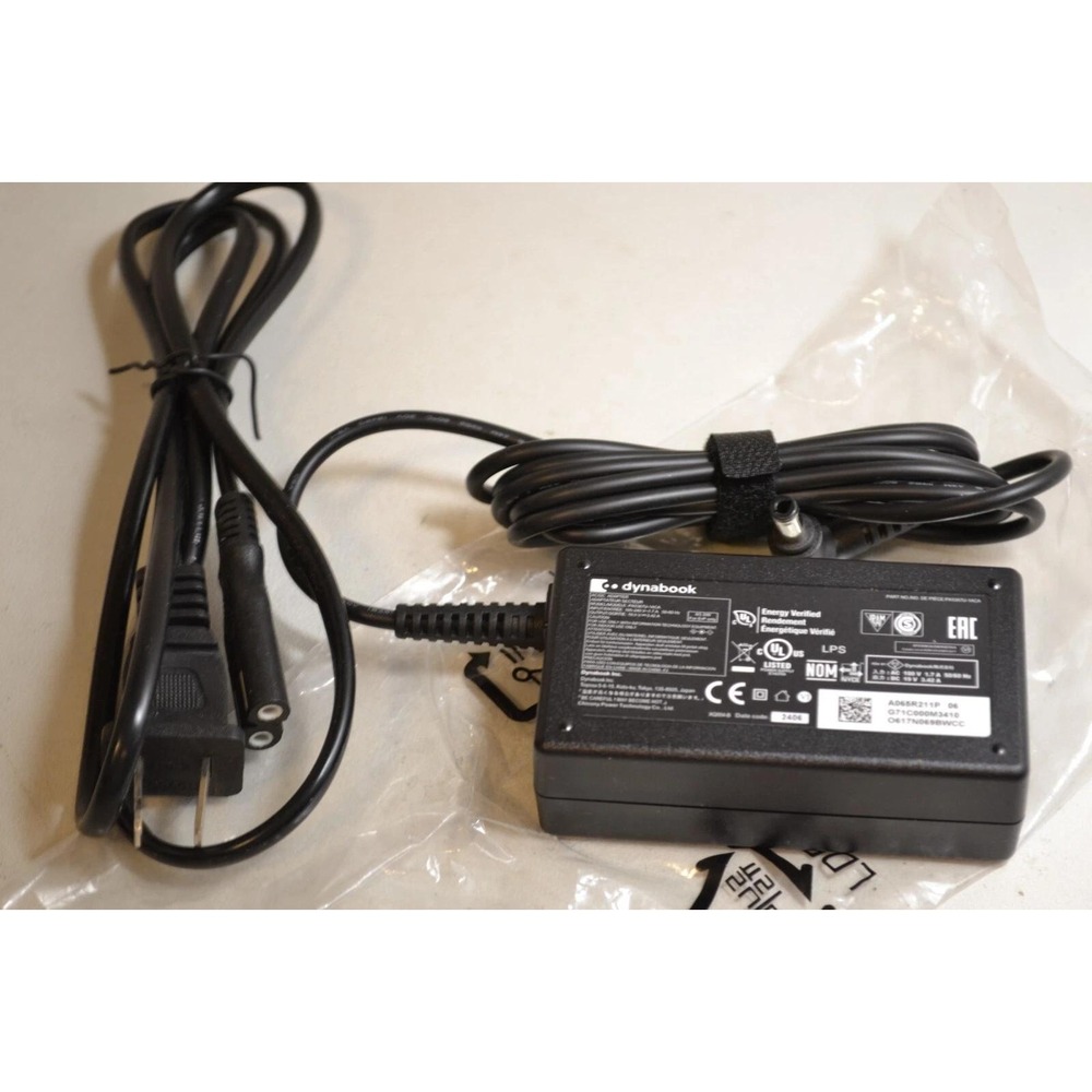 Dynabook Toshiba 65W AC Adapter Laptop Charger 19V 3.42A PA5367U-1ACA - Picture 2 of 3